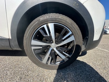 Peugeot 5008 bluehdi 130ch ss bvm6 gt line occasion avignon (84) simplicicar simplicibike france