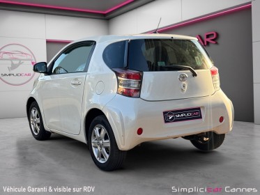 Toyota iq vvt-i iq 68 occasion cannes (06) simplicicar simplicibike france