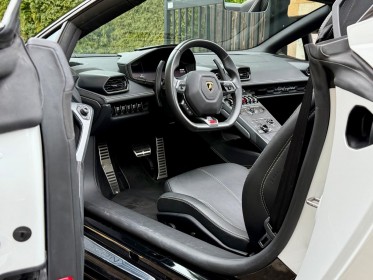Lamborghini huracan spyder v10 580 rwd occasion  simplicicar nice - pfvauto simplicicar simplicibike france