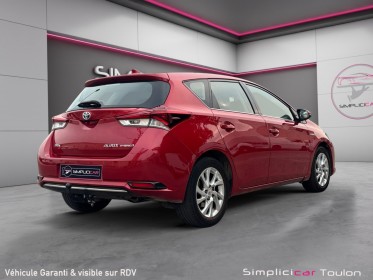 Toyota auris hybride 136h dynamic garantie 12 mois occasion simplicicar toulon est simplicicar simplicibike france