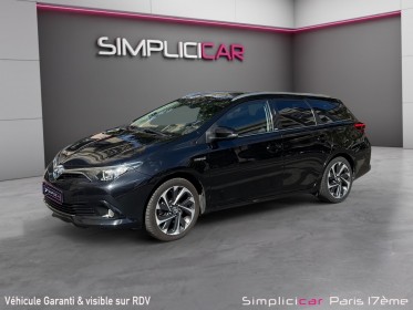 Toyota auris touring sports hybride 136h design / camÉra de recul / garantie 12 mois occasion paris 17ème (75)(porte...