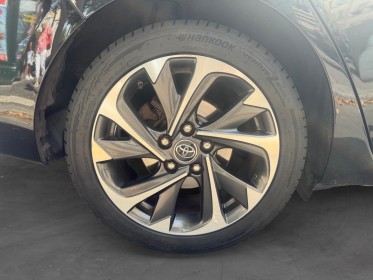 Toyota auris touring sports hybride 136h design / camÉra de recul / garantie 12 mois occasion paris 17ème (75)(porte...