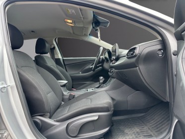 Hyundai i30 sw 1.6 crdi 115  dct-7 business occasion simplicicar rennes simplicicar simplicibike france