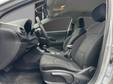 Hyundai i30 sw 1.6 crdi 115  dct-7 business occasion simplicicar rennes simplicicar simplicibike france