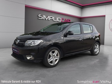Dacia sandero sce 75 ch lauréate révisée garantie 12 mois occasion simplicicar vichy simplicicar simplicibike france