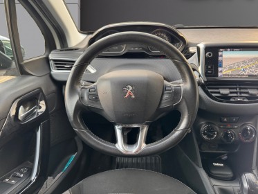 Peugeot 208 1.2 puretech 82ch bvm5 style garantie 12 mois occasion simplicicar toulon est simplicicar simplicibike france