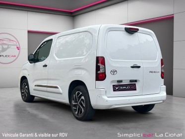 Toyota  proace city  1.5 d4d 130 cv  business premiere main origine france entretien complet occasion simplicicar la ciotat...