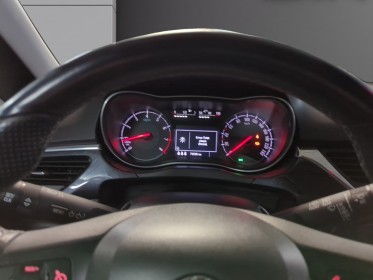 Opel corsa 1.6 turbo 207 ch opc garantie 12 mois occasion simplicicar meximieux simplicicar simplicibike france