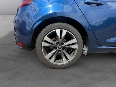 Renault megane iv berline tce 140 edc fap intens occasion simplicicar meaux simplicicar simplicibike france