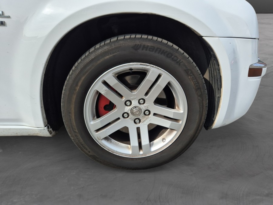 CHRYSLER d'occasion 300C 5.7 HEMI 340 de 2004 Arras (62)﻿