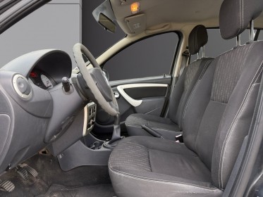 Dacia sandero 1.2 16v 75 eco2 climatisation garantie 12 mois occasion simplicicar angers simplicicar simplicibike france