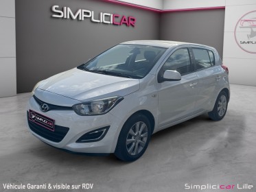 Hyundai i20 1.1 crdi 75 intuitive occasion simplicicar lille  simplicicar simplicibike france