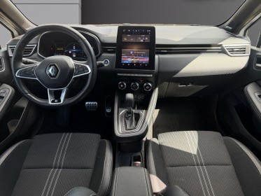 Renault clio v e-tech full hybrid 145 engineered - caméra de recul - carplay - son bose - garantie 12 mois occasion...