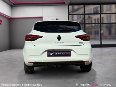 Renault clio v e-tech full hybrid 145 engineered - caméra de recul - carplay - son bose - garantie 12 mois occasion...