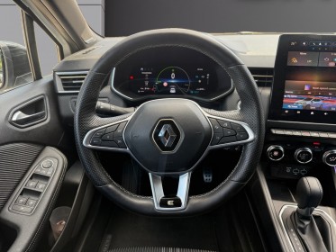 Renault clio v e-tech full hybrid 145 engineered - caméra de recul - carplay - son bose - garantie 12 mois occasion...