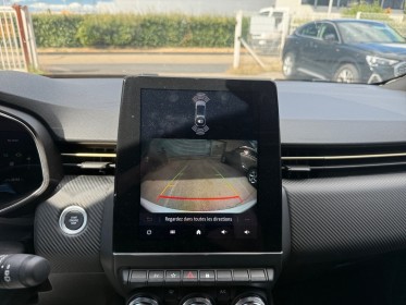 Renault clio v e-tech full hybrid 145 engineered - caméra de recul - carplay - son bose - garantie 12 mois occasion...