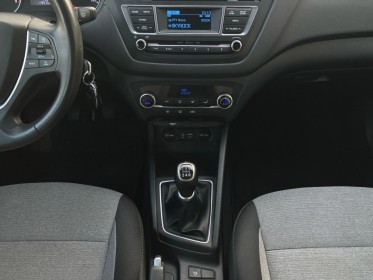 Hyundai i20 1.2 84ch intuitive plus/garantie 12 mois/clim auto/régulateur vit occasion toulouse (31) simplicicar...