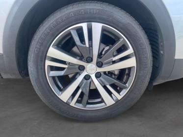 Peugeot 3008 130cv ss eat8 allure - camera 360 - faible kilometrage - carplay occasion simplicicar coeur d'yvelines - auto...