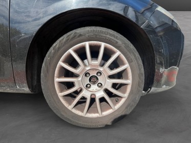 Fiat bravo 1.9 multijet 8v 120 dynamic / vidange  distri et pompe À eau occasion avignon (84) simplicicar simplicibike france
