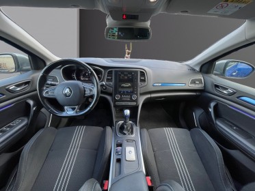 Renault megane iv berline blue dci 115 intens occasion simplicicar meaux simplicicar simplicibike france