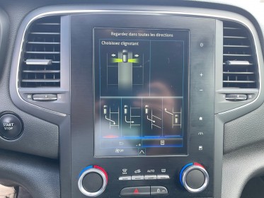 Renault megane iv berline blue dci 115 intens occasion simplicicar meaux simplicicar simplicibike france
