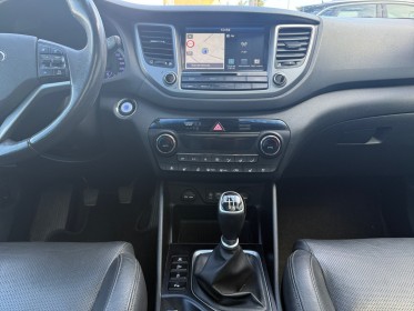 Hyundai tucson 1.7 crdi 115 2wd executive toit ouvrant panoramique carplay camera recul garantie 12 mois occasion simplicicar...