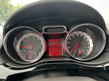 Opel adam 1.4 twinport 87 ch s/s unlimited - suivi/phares auto/clim - garantie 12 mois occasion simplicicar soissons...