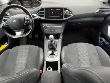 Peugeot 308 1.5 bluehdi 130ch ss bvm6 allure occasion simplicicar lille  simplicicar simplicibike france