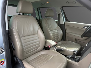Skoda yeti 1.2 tsi 105 élégance dsg, cuir, sièges élèctriques, garantie 12 mois occasion scl 56 - simplicicar vannes...