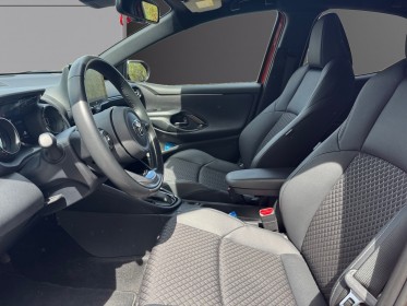 Toyota yaris hybride my22 116h collection premiere main entretien complet occasion simplicicar la ciotat simplicicar...