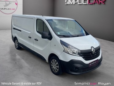 Renault trafic fourgon l2h1 1200 kg dci 95 ch grand confort garantie 12 mois occasion simplicicar royan simplicicar...