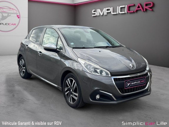 Peugeot 208 puretech 82ch signature / carplay /  courroie de distribution faite à 65 800 km occasion simplicicar lille ...