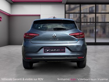 Renault clio v e-tech 140 - 21n businesse  apple carplay radar de recul garantie 12 mois occasion simplicicar...