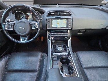 Jaguar xe xe 2.0 d - 180 ch bva r-sport occasion simplicicar lille  simplicicar simplicibike france