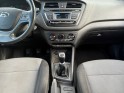 Hyundai i20 1.2 75 initia / premiÈre main / factures complÈtes / entretien ok / garantie 12 mois occasion simplicicar salon...