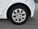 Hyundai i20 1.2 75 initia / premiÈre main / factures complÈtes / entretien ok / garantie 12 mois occasion simplicicar salon...