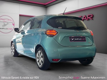 Renault zoe r110 life batterie 52 kwh grande autonomie / batterie en location occasion simplicicar st-maximin simplicicar...
