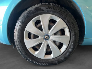 Renault zoe r110 life batterie 52 kwh grande autonomie / batterie en location occasion simplicicar st-maximin simplicicar...