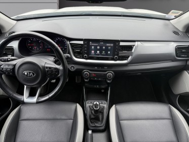 Kia stonic 1.0 t-gdi 120 ch isg bvm6 premium carplay caméra de recul occasion simplicicar toulouse sud simplicicar...