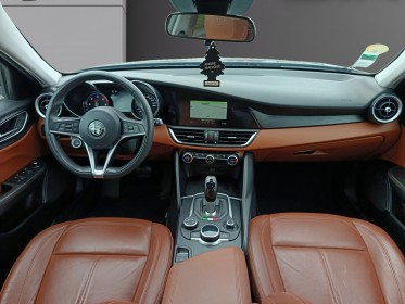 Alfa romeo giulia 2.2l 136 super bva - garantie 12 mois - superbe configuration occasion scl 56 - simplicicar vannes...