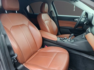 Alfa romeo giulia 2.2l 136 super bva - garantie 12 mois - superbe configuration occasion scl 56 - simplicicar vannes...