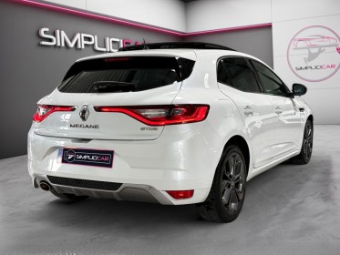 Renault megane iv berline tce 140 edc fap gt-line toit ouvrant occasion simplicicar magny-en-vexin simplicicar simplicibike...