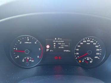Kia sportage 1.6 crdi 136 isg 4x2 dct7 gt line premium - toit ouvrant - caméra 360 - garantie constructeur occasion...