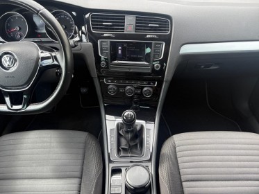 Volkswagen golf 1.2 tsi 85 bluemotion technology edition cup occasion simplicicar st-maximin simplicicar simplicibike france