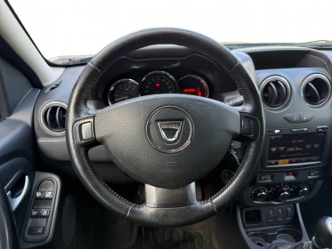 Dacia duster tce 125 4x2 prestige  attelage garantie 12 mois occasion simplicicar angers simplicicar simplicibike france