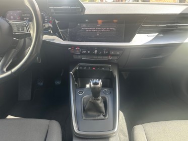 Audi a3 sportback 30 tdi 116 design, park assist, carplay, caméra de recule, garantie 12 mois occasion simplicicar villejuif...
