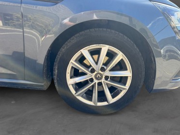 Renault megane iv estate blue dci 115 limited occasion simplicicar lille  simplicicar simplicibike france