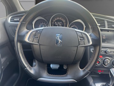 Ds ds4 bluehdi 180 ss eat6 performance line garantie 12 mois occasion simplicicar lyon nord  simplicicar simplicibike france