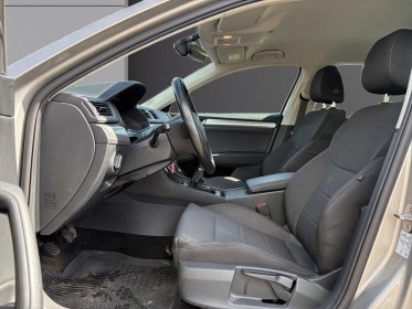 Skoda superb 1.4 tsi 150ch ambition - radar ar - carplay - suivi complet occasion simplicicar rennes simplicicar simplicibike...