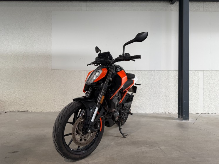 Ktm 125 duke 125cc entretien a jour garantie 12 mois occasion simplicicar toulouse sud simplicicar simplicibike france Ktm 125 duke 125cc entretien a jour garantie 12 mois occasion simplicicar toulouse sud simplicicar simplicibike france